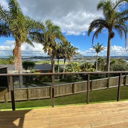 Town View Homestay Whangarei Bagian luar foto